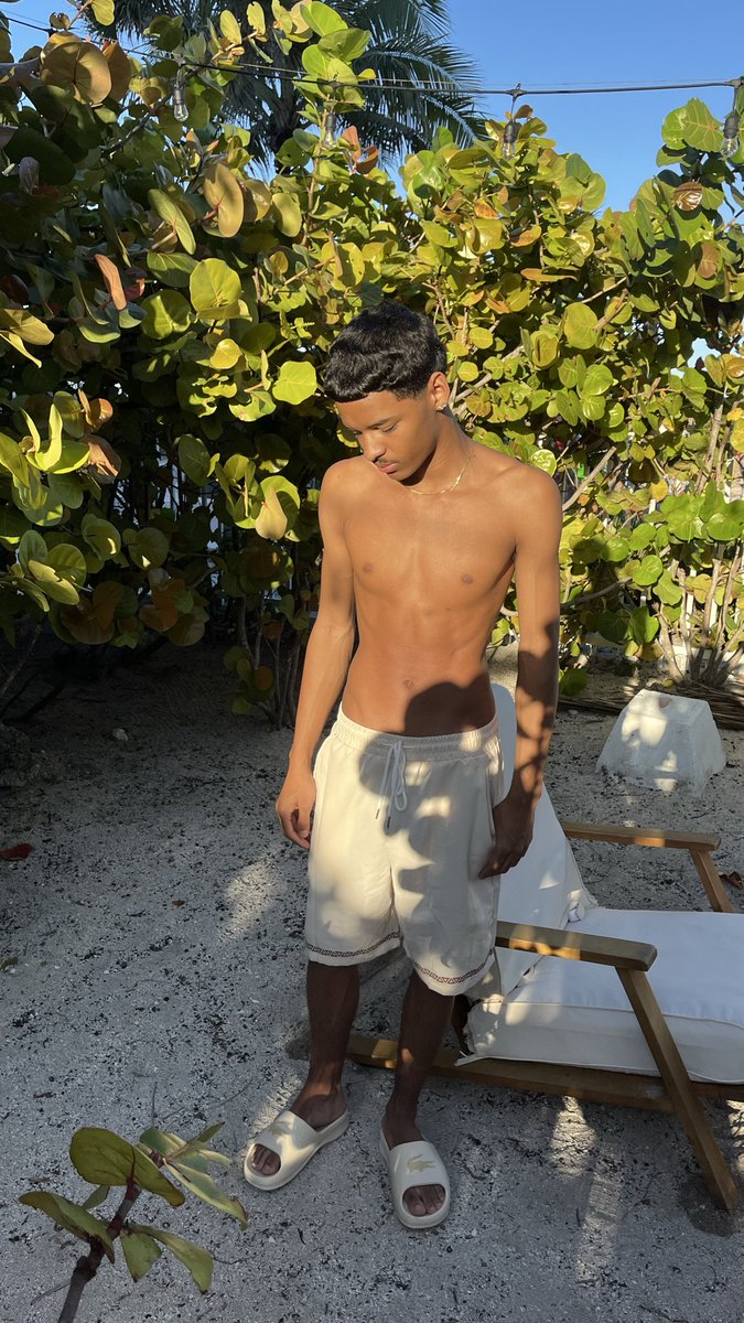 Lamar_22x's tweet photo. Flawda vibes #Miami  #fl #jax https://t.co/VjABzrPXBi