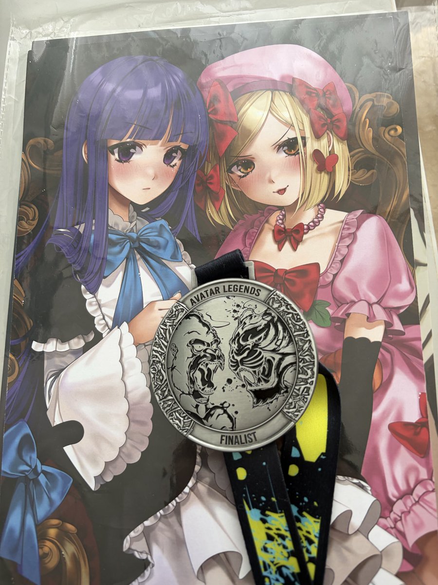 Dai0157's tweet photo. Back home with a medal, didn’t expect to make top 8 in Avatar but I suppose the hyperbolic time chamber with the goats Barbar and Sachio fka aka Kendeep helped me, still lots to clean up on.
UFA was a great event and I’ll try to return next year if possible! https://t.co/fFMIVWY1VD