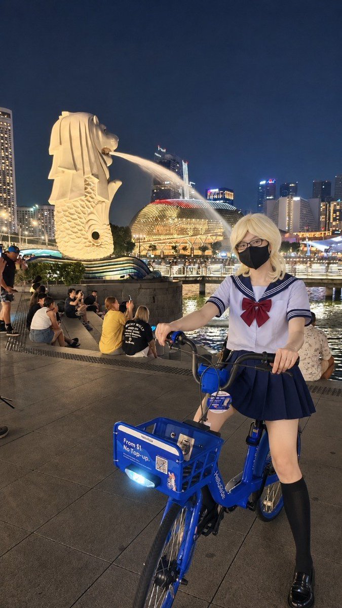 ayaseelibeth's tweet photo. A night ride with one of the most iconic views in Singapore. 🚲🌃✨
Cruising along the waterfront with the Merlion watching over the city, while the skyline lights up behind me. 🇸🇬
#singapore #marinabay #merlion #nightride #cycling https://t.co/4JzV6zmFWq