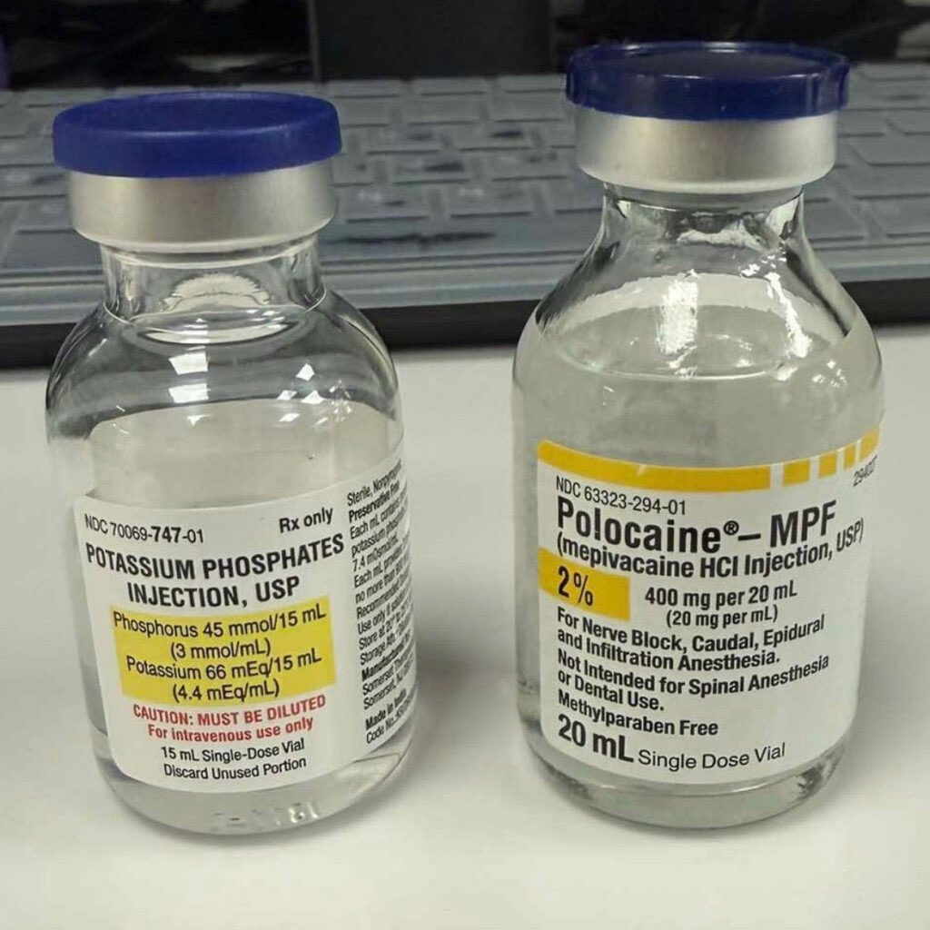 Q_Improvement's tweet photo. 14 اغسطس 2026

خطأ دوائي في صيدلية مستشفى Ascension Saint Thomas Midtown أدى إلى إعطاء أربعة مرضى خضعوا لعملية استبدال المفاصل دواء فوسفات البوتاسيوم Potassium Phosphate بدلاً من دواء الميبيفاكايين Mepivacaine وهو يُستخدم كمخدّر موضعي، نتج عنه مضاعفات خطرة وفقاً لما ذكره المستشفى.

https://t.co/tdF7zdao1p