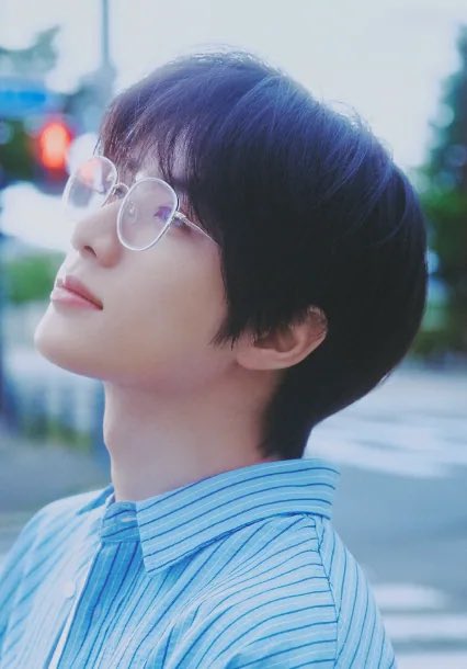 beomzzi's tweet photo. Meganeichiba 

One Mile Eyewear “ Crapt ”

#범규 #BEOMGYU https://t.co/lC5Aibze0g
