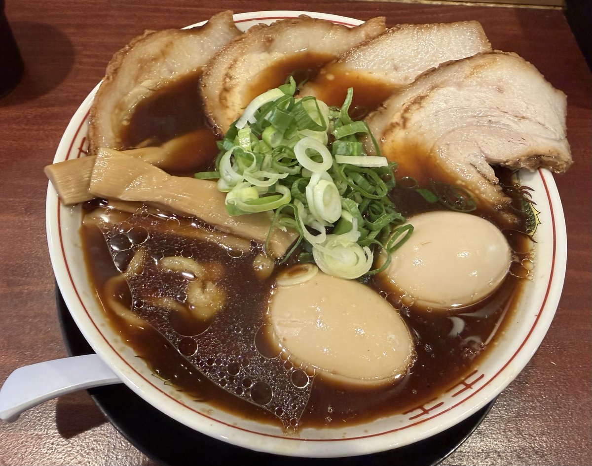 MK25885585's tweet photo. 【超多加水純手打ち麺 仁しむら】
　竜のしっぽ帰りに行った https://t.co/0zgOQjmr2z