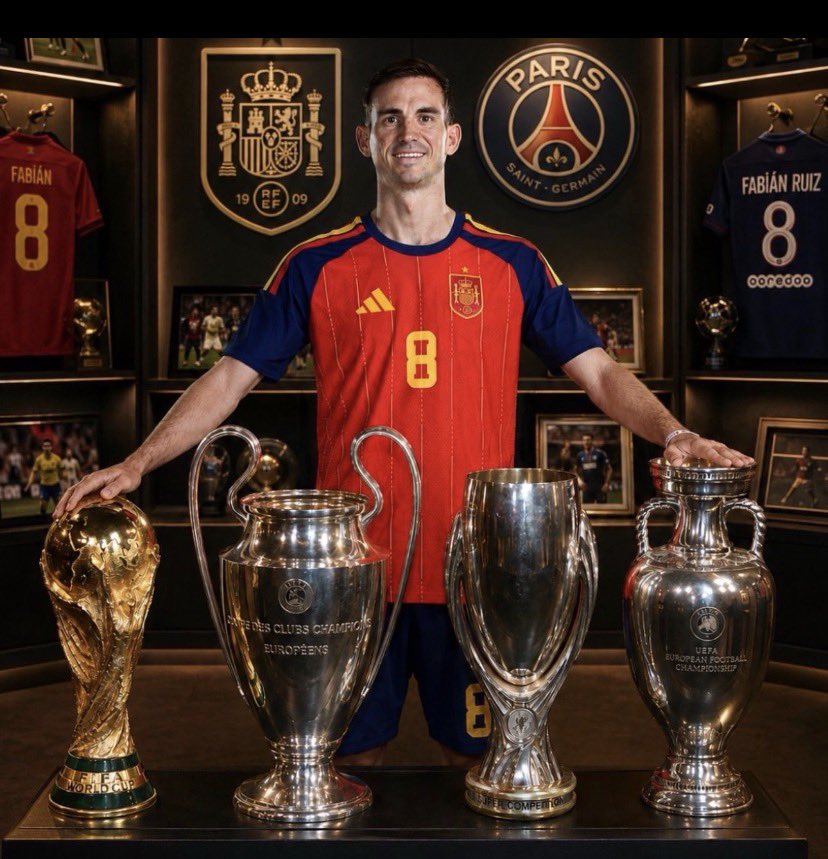 VentoNacho's tweet photo. Lo que opine la prensa capitalina me da exactamente igual. Qué leches tiene que hacer más este extraordinario futbolista para ser balón de oro?. Pregunten al seleccionador o a Luis Enrique. Es sencillo, natural y andaluz. @FabianRP52 es impresionante. https://t.co/6fICsrFbfr