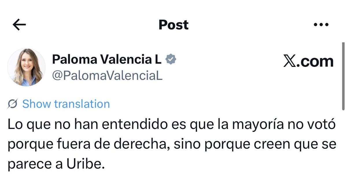 c0lombiaderecha's tweet photo. Andaba con Uribe
Era del partido de Uribe
Tenía el apoyo de Uribe
Hablaba como Uribe
Se decía hija de Uribe
Uribe hablaba por ella

Pero votaron por el Tigre porque se parece a Uribe? 🤣🤣🤣🤣🤣🤣🤣🤣🤣🤣🤣

Busque ayuda médica señora https://t.co/XuPeQouAhD