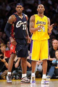 thejbratc's tweet photo. Still not sure how this is still an argument. 

Both played at least 20 seasons. If you put those years side by side:

Bron was better the 1st 5 years
Bron was better the last 5 years
Bron had the better peak

This is the worst debate in pro basketball today https://t.co/DVH6LJozDo