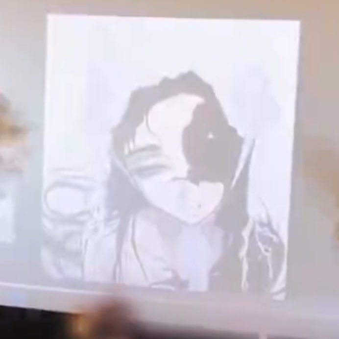 burgerhyuna's tweet photo. can someone get a better quality pic of this i need it https://t.co/XMyOfSPwR7