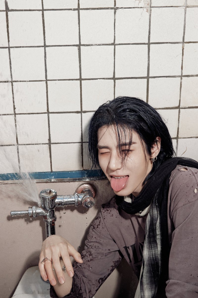 BOYNEXTDOOR_KOZ's tweet photo. BOYNEXTDOOR [HOME: DELUXE] Concept Photo : HAZE ver.

🏘 2026. 9. 28 6PM (KST)

#BOYNEXTDOOR #보이넥스트도어 #BND
#이한 #LEEHAN https://t.co/d03Tg2RFku