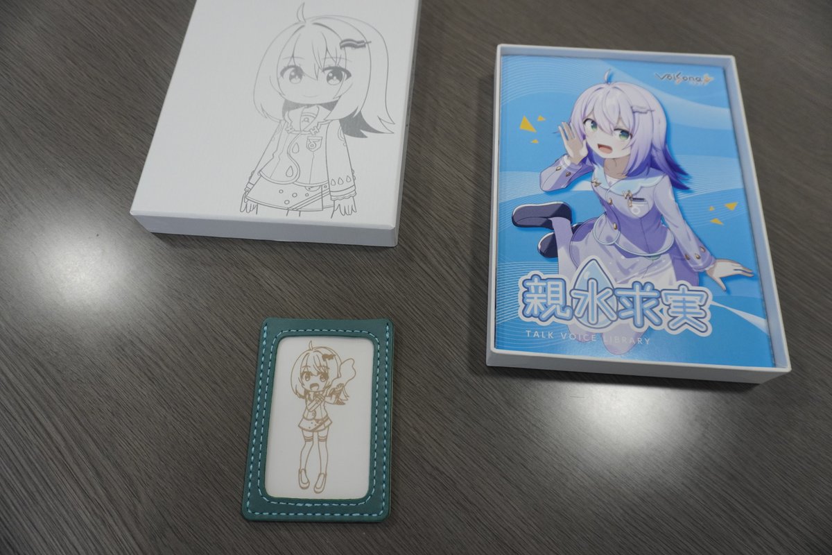 oyasuipj's tweet photo. 今日は守⼭市の博善社印刷様にお伺いし、数量限定版及び通常版パッケージについての打ち合わせを行いました！

化粧箱（大津市の山口一心堂様が製造を担当されます）に関しては、箱の材質や仕上げについて調整している最中です。
各種印刷物に関しても、色合いの確認や調整など、色々と作業中です。 https://t.co/5c6IVreOE4