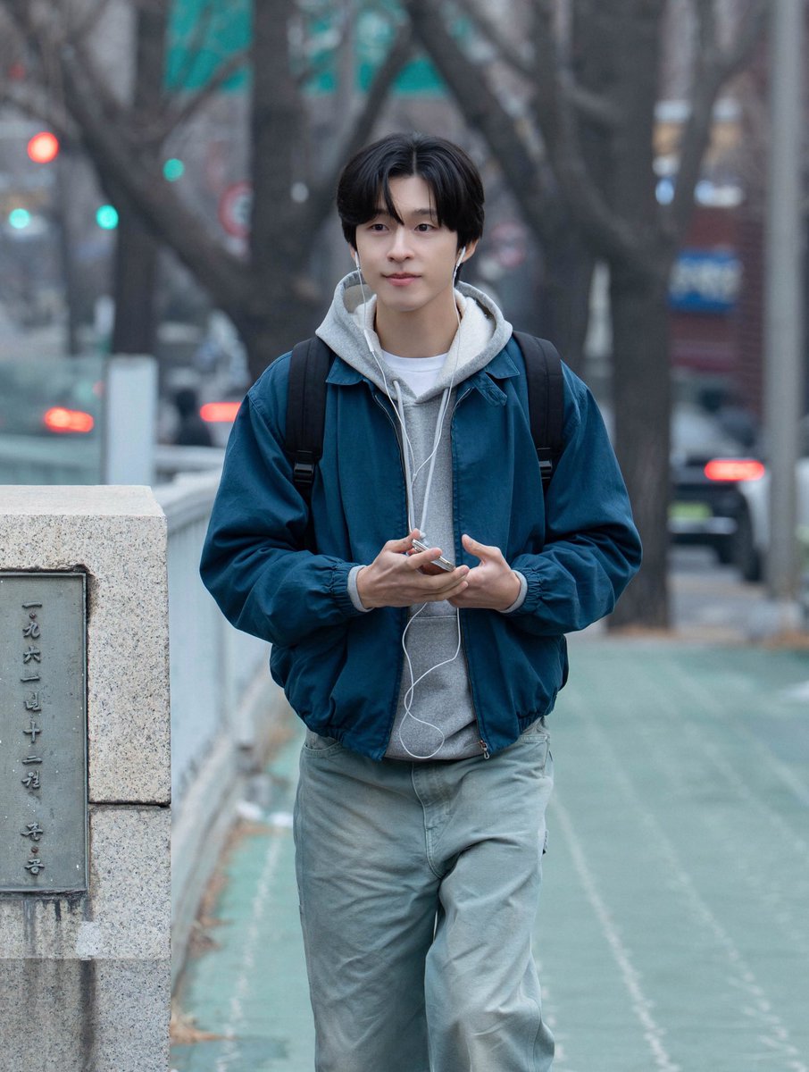 myendless_Blue's tweet photo. 너무 남자친구 같진 마··· https://t.co/zlQOtLVsOj