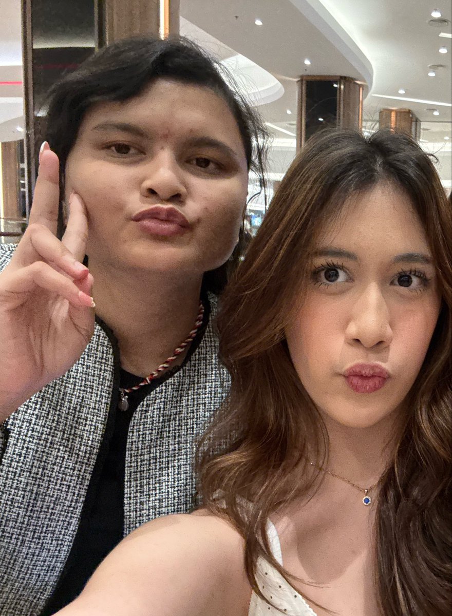 chelseanorman_'s tweet photo. KETEMU KAK IPUT 😭❤️ https://t.co/0DpzEvQ4j2