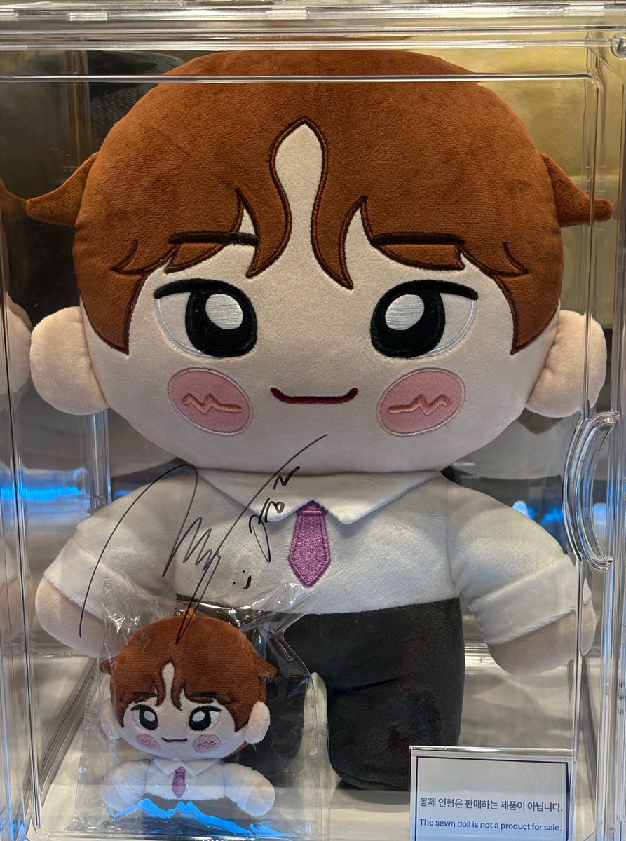 onnnzu's tweet photo. 더현대팝업가서초카와이영주니보고옴ㅋㅋ♥
하츠웨이브♡나♡ㅇㅇㅈ https://t.co/RTvPl9aozK