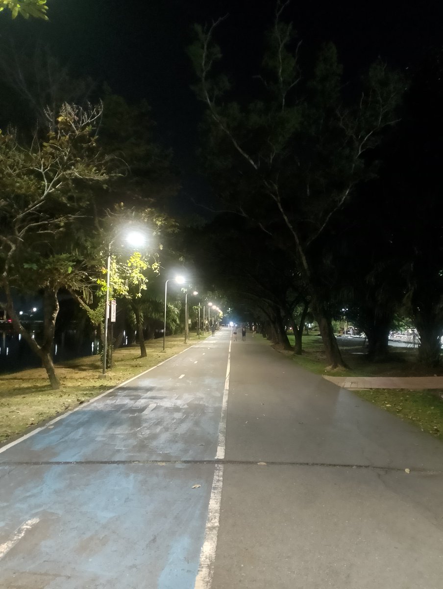 DTm34588109's tweet photo. 8km.#thk.). https://t.co/ds5n7U8WCc