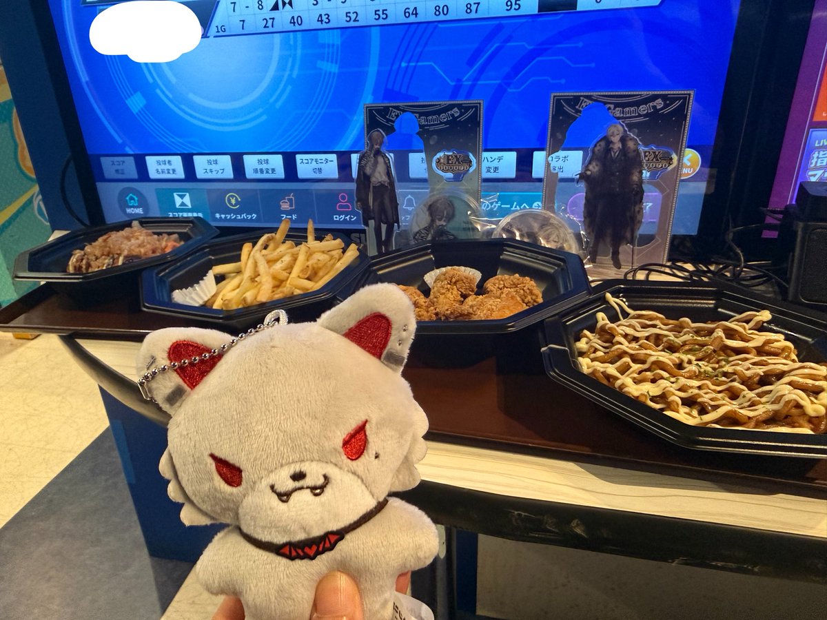 otsukori_su's tweet photo. 久々のオタ活で数億年ぶりにボウリングへ！！ハンデもらって見事クリア！！✨wwラウンドワンの店員さんみんな感じ良くてオタクに優しかった！！（笑）
#にじラウワン https://t.co/NSxKIPQg6Z