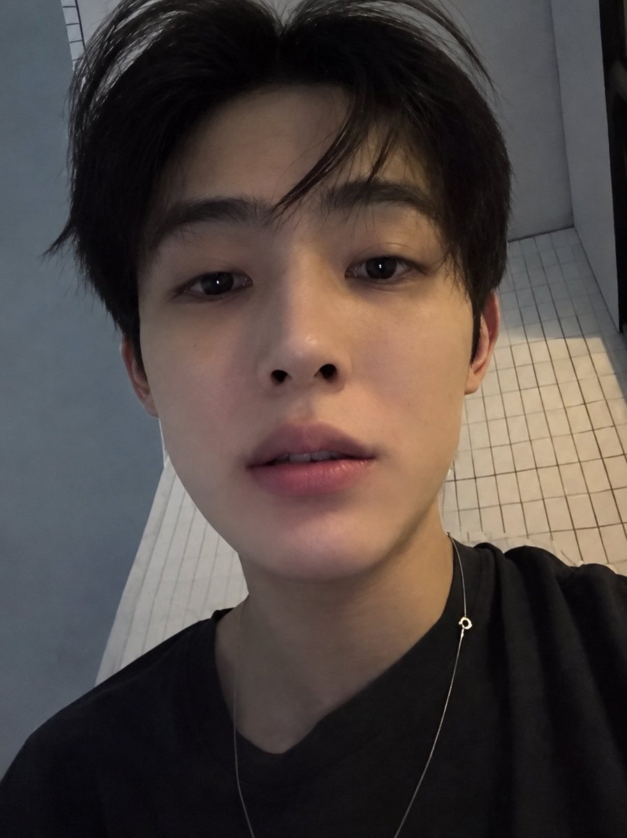xxeoje's tweet photo. idungnya niat bgt jd idung anjr 😭 https://t.co/APMZjMqKVV