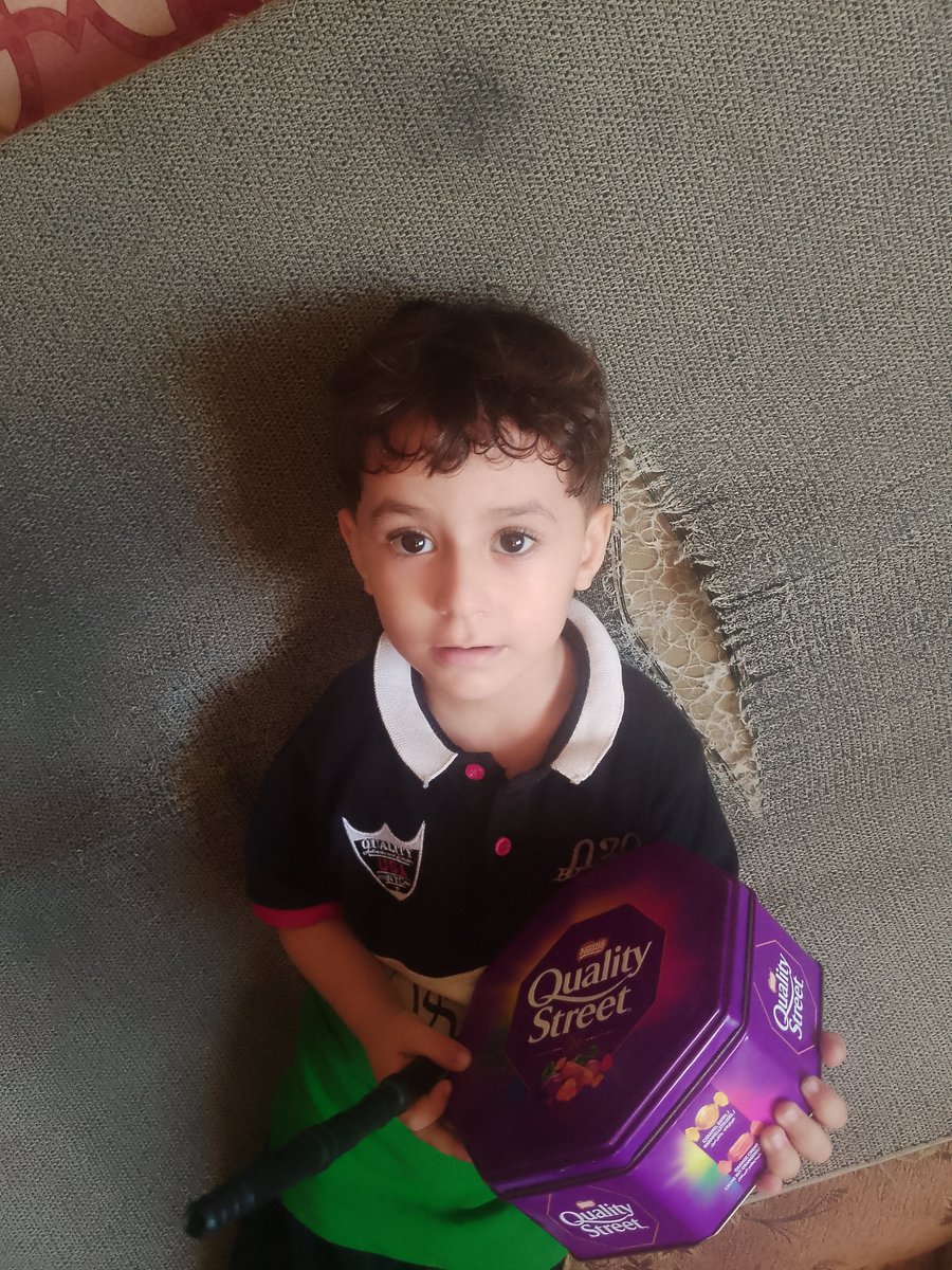 Hazem54324's tweet photo. Amidst the rubble.. Mohammad creates joy in his own way ✨🥁
Against all odds, innocence finds a way to live 💔 https://t.co/DuMURiA2zj