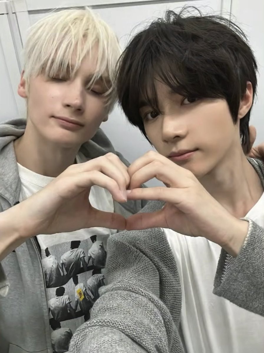 beomgyuhourly's tweet photo. beomkai new selfie https://t.co/RlbI88fg4R
