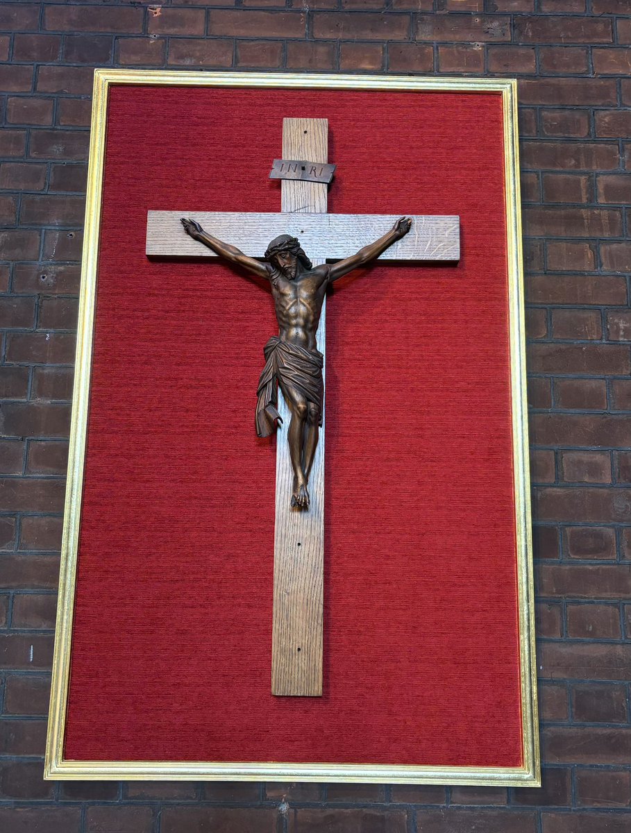 StMarksNoelPark's tweet photo. “We should glory in the Cross of our Lord Jesus Christ, in whom is our salvation, life and resurrection, through whom we are saved and delivered.” 

Happy Feast of the Exaltation of the Holy Cross!  Please do pray for all priests of the Society of the Holy Cross today. https://t.co/KqaNRnEQof
