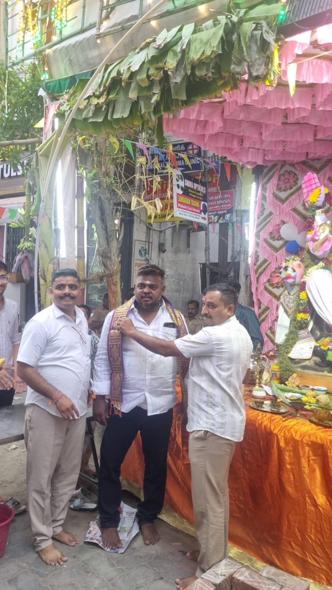 AshokkumarTNBJP's tweet photo. जन्मदिन की शुभकामनाएं मां मीनाक्षी का सदा आशीर्वाद बना रहे #arasupandi https://t.co/hWnBCeBrQw