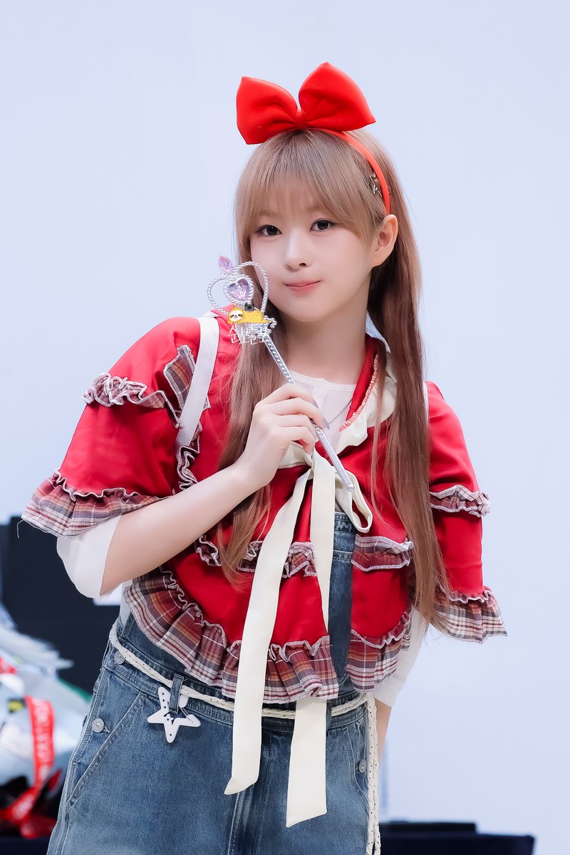 sunboneulbo's tweet photo. 260830 뮤직플랜트 팬사인회   

#AtHeart #앳하트 
#BOME #봄 https://t.co/icOwNTKQQQ