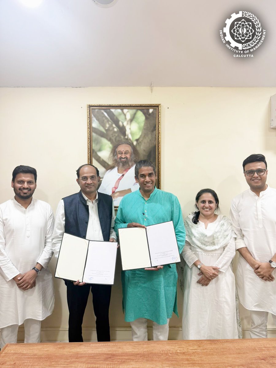 IIM_Calcutta's tweet photo. IIM Calcutta Signs MoU with The Art of Living Foundation

IIM Calcutta signed an MoU with The Art of Living Foundation in the presence of 𝐆𝐮𝐫𝐮𝐝𝐞𝐯 𝐒𝐫𝐢 𝐒𝐫𝐢 𝐑𝐚𝐯𝐢 𝐒𝐡𝐚𝐧𝐤𝐚𝐫 𝐣𝐢, 𝐅𝐨𝐮𝐧𝐝𝐞𝐫, 𝐓𝐡𝐞 𝐀𝐫𝐭 𝐨𝐟 𝐋𝐢𝐯𝐢𝐧𝐠. The MoU was signed by 𝐏𝐫𝐨𝐟. 𝐕𝐢𝐯𝐞𝐤 𝐑𝐚𝐣𝐯𝐚𝐧𝐬𝐡𝐢, 𝐃𝐞𝐚𝐧 (𝐃𝐞𝐯𝐞𝐥𝐨𝐩𝐦𝐞𝐧𝐭 & 𝐄𝐱𝐭𝐞𝐫𝐧𝐚𝐥 𝐑𝐞𝐥𝐚𝐭𝐢𝐨𝐧𝐬), 𝐈𝐈𝐌 𝐂𝐚𝐥𝐜𝐮𝐭𝐭𝐚, and 𝐒𝐡𝐫𝐢 𝐑𝐚𝐣𝐞𝐞𝐯 𝐍𝐚𝐦𝐛𝐢𝐚𝐫, 𝐍𝐚𝐭𝐢𝐨𝐧𝐚𝐥 𝐃𝐢𝐫𝐞𝐜𝐭𝐨𝐫 – 𝐏𝐫𝐨𝐠𝐫𝐚𝐦𝐬 & 𝐈𝐧𝐬𝐭𝐢𝐭𝐮𝐭𝐢𝐨𝐧𝐬, 𝐓𝐡𝐞 𝐀𝐫𝐭 𝐨𝐟 𝐋𝐢𝐯𝐢𝐧𝐠.

The collaboration will focus on developing students’ soft skills, fostering social and moral awareness, and creating greater awareness about substance abuse.

The initiative aims to support students in their personal and social development, complementing their academic journey.

#IIMCalcutta #TheArtOfLiving #MoU #StudentDevelopment #SoftSkills #SocialAwareness #MoralAwareness #SubstanceAbuseAwareness #HolisticDevelopment #IIMCalcuttaInitiatives

@Gurudev