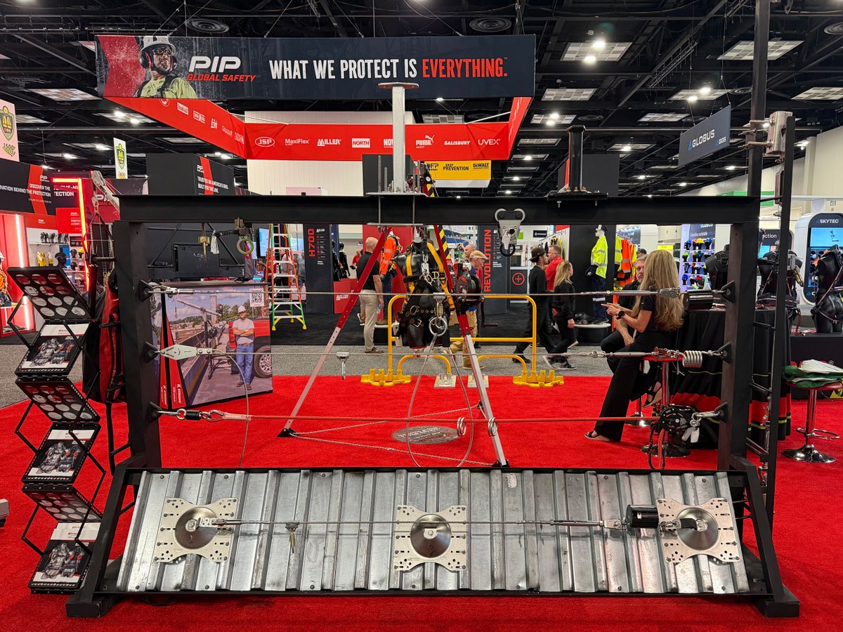 KStrongInc's tweet photo. Day 1 at #NSC2026 in Indianapolis is underway! ๐ Stop by KStrong at Booth 1231 to see how our gear helps mitigate fall risks. Plus, our EndurXโข Harness is officially entered in the NSC Best in Show! Come see why it delivers Unrivaled Safety. ๐ทโโ๏ธโจ #KStrong #FallProtection https://t.co/dTFqMAsQHg