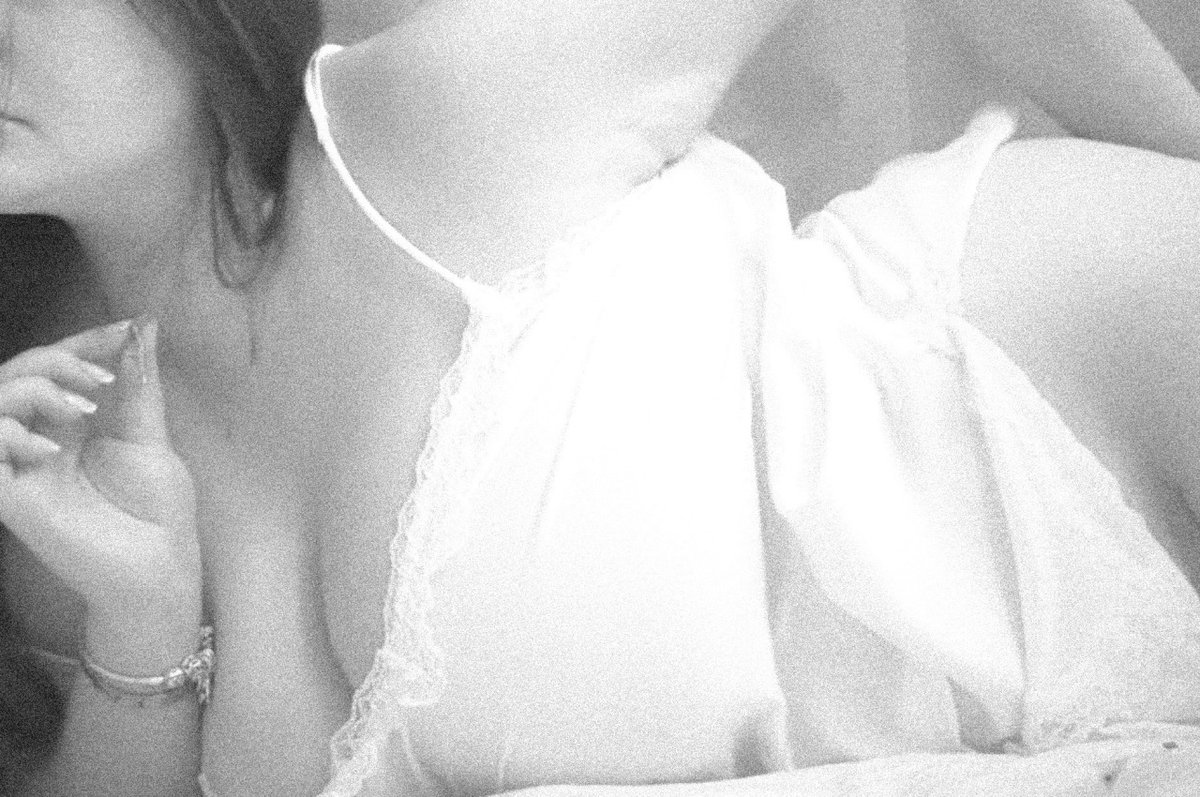 cinnamonallz's tweet photo. 🦢
#nsfwtwtًً  #ddlg #daddykink #agegap https://t.co/Qt9QIgQ7JI