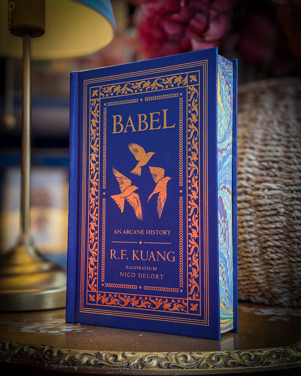 binding_broken's tweet photo. FREE UK SHIPPING ON ORDERS OVER £25 📣

Babel by the incredible @kuangrf is now available to pre-order from our regular store site in this stunning deluxe collectors edition 😍 https://t.co/JPu10vWxRz