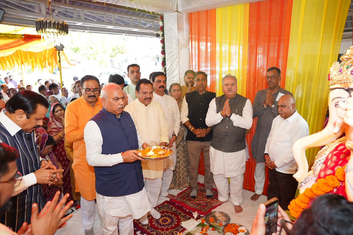 shivprakashbjp's tweet photo. गणपति बप्पा मोरया, मंगलमूर्ति मोरया… 
भाजपा प्रदेश कार्यालय भोपाल में श्री गणपति स्थापना l 

@BJP4MP https://t.co/xHf3J53xyP