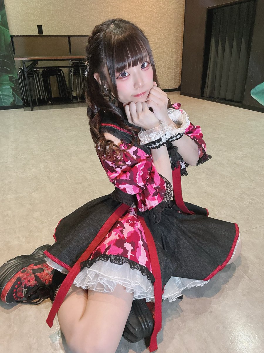 waniwani_0202's tweet photo. アニマルの衣装、スカート短く切ってもらったんだ〜❣️🎀🖤⟡.· https://t.co/1PZrOGazvB