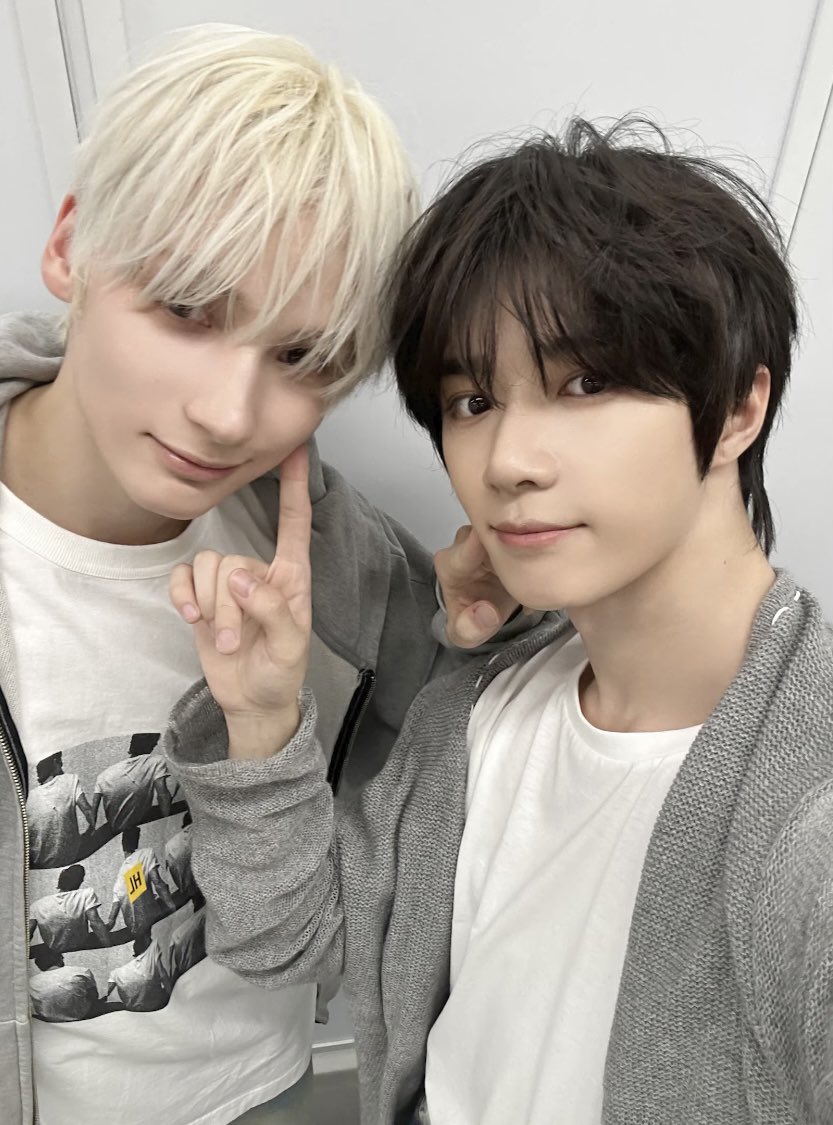 hourlykkyuningz's tweet photo. beomkai selcas 🤍 https://t.co/O4OnZp7zjK