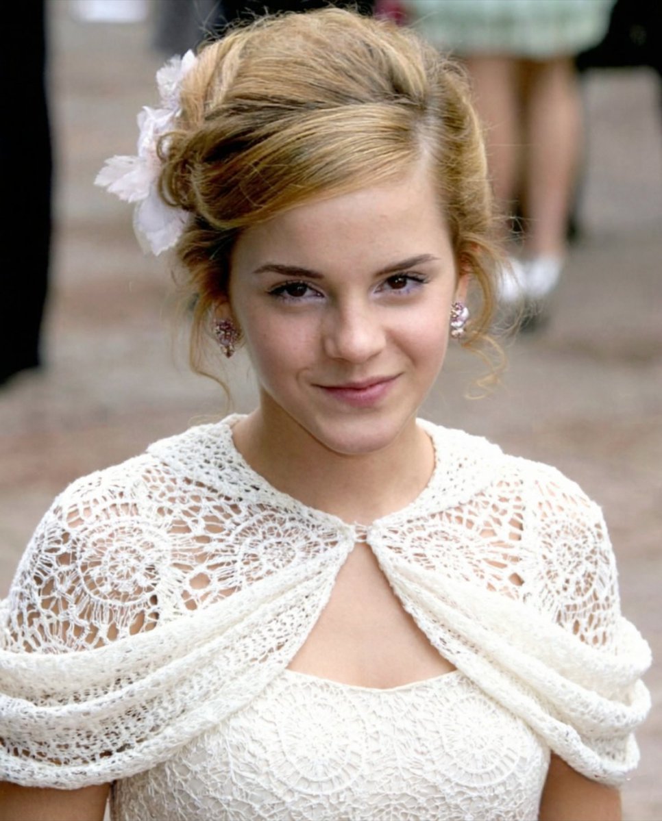 Rayyan0k's tweet photo. Emma watson https://t.co/uumQBSSxsn