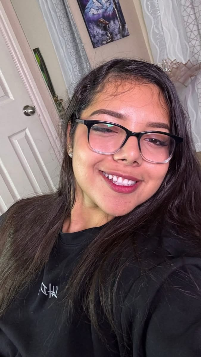 DuniaSantos178's tweet photo. Sonrisas ❤️💋💋💋🥰💝💘💘 https://t.co/7bh8etJDDV