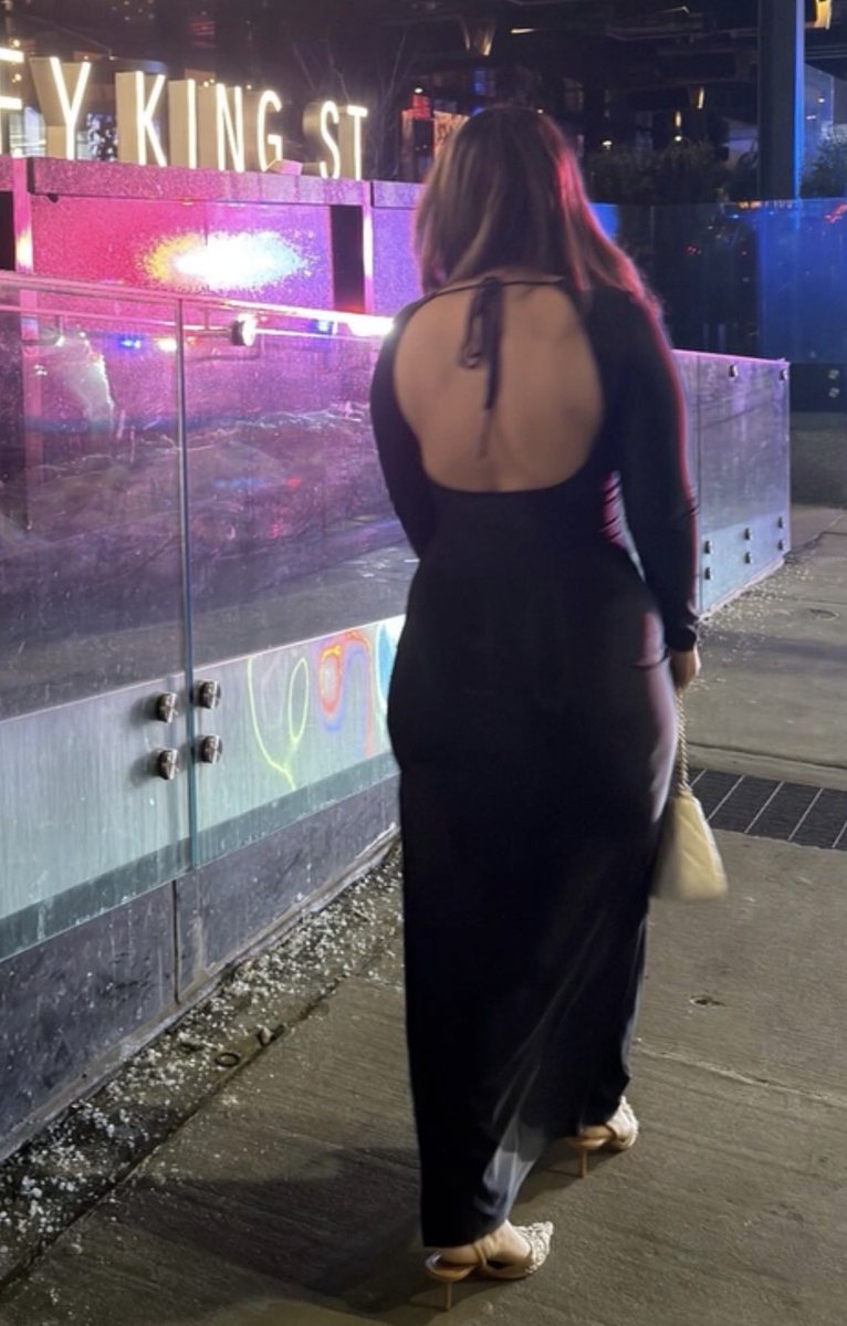 Dxxmsday_'s tweet photo. Dm if u wanna jerk to my thick desi irl https://t.co/czyn5DgutZ