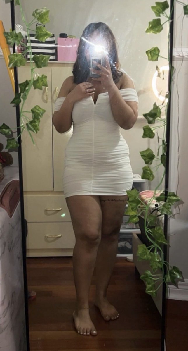 Dxxmsday_'s tweet photo. Dm if u wanna jerk to my thick desi irl https://t.co/czyn5DgutZ