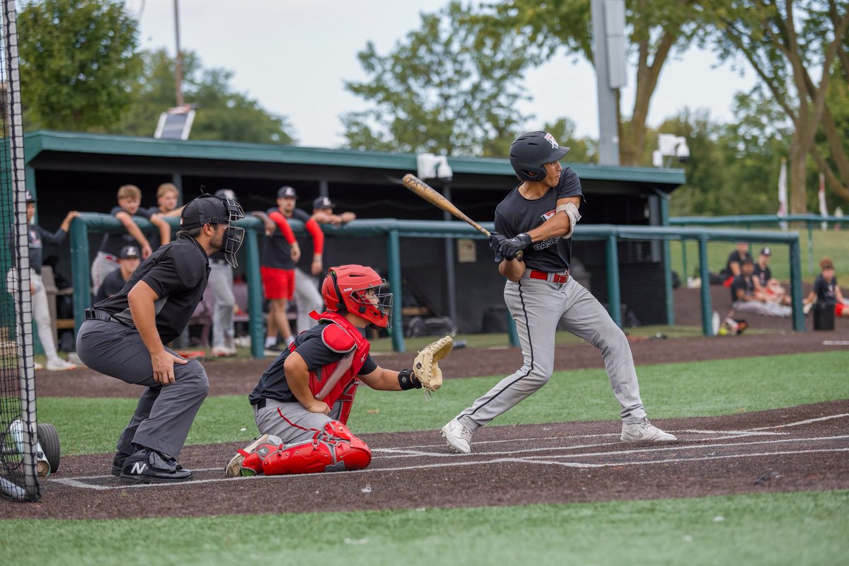 LewisBaseball's tweet photo. First Week Flicks ⚾️✈️📸 #FlyAsOne https://t.co/Q6IkCEmLrt