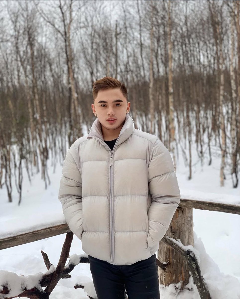 Prince04191993's tweet photo. See you soon Russia https://t.co/aLg1YlgRyn