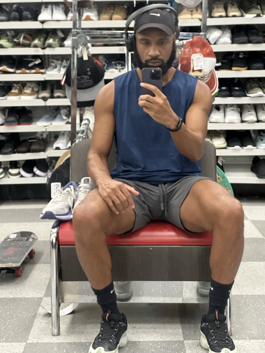 SuthrnBoyReggie's tweet photo. 🙃 https://t.co/UqSviA2IpE