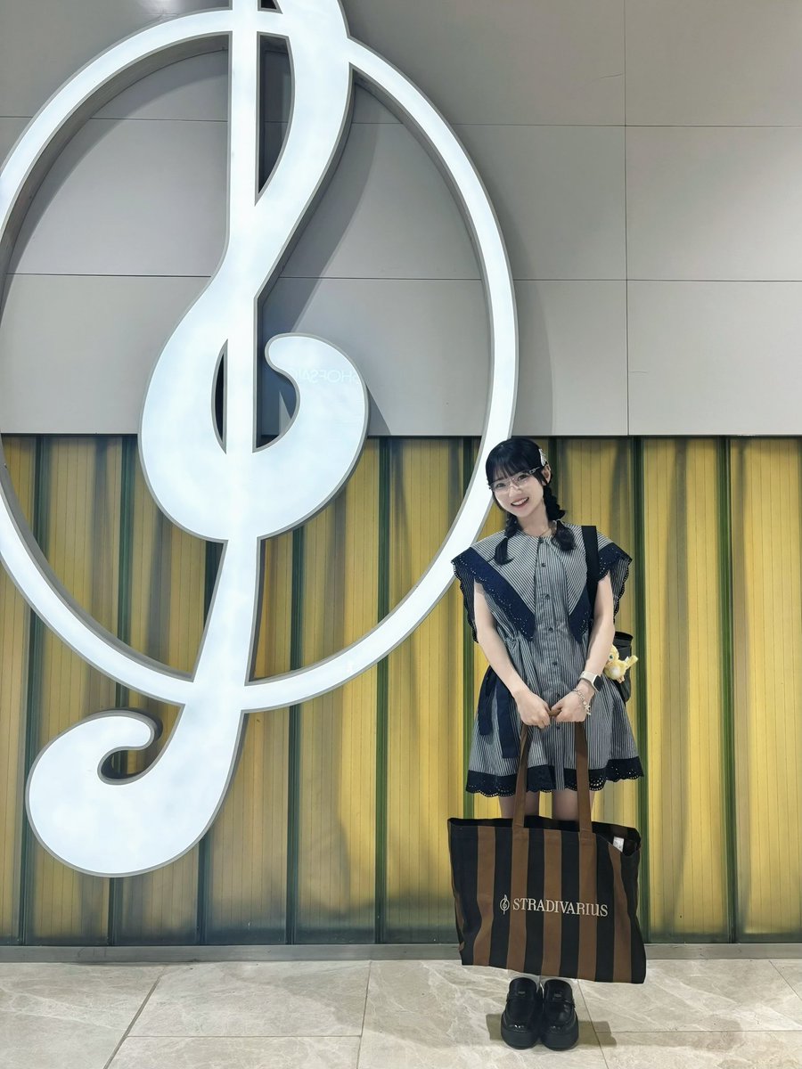 aoki__hina's tweet photo. 日本帰ってきたよー✈️満喫しました🎻♪
https://t.co/TGl7srw3W8 https://t.co/Tzei3Dgd2Q