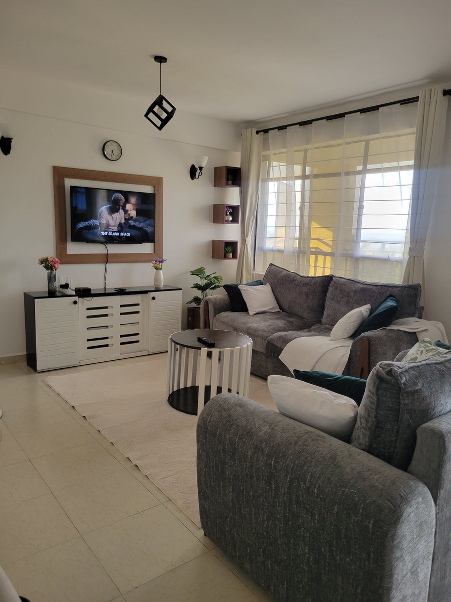lynnBn29's tweet photo. @anj_116_ Bnb studio, 1 &amp; 2 bedroom units in HomaBay Town. 
☎️Call: 0701 619924 https://t.co/5yoOQySw98