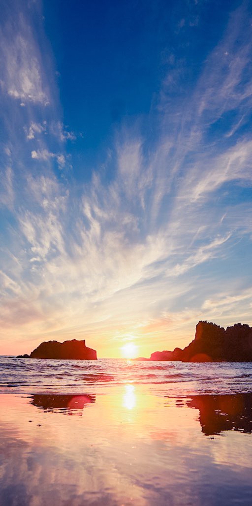 gajumaruu_s's tweet photo. ずっと見ていたい夕焼け空 https://t.co/yrkFFZ4Jwr