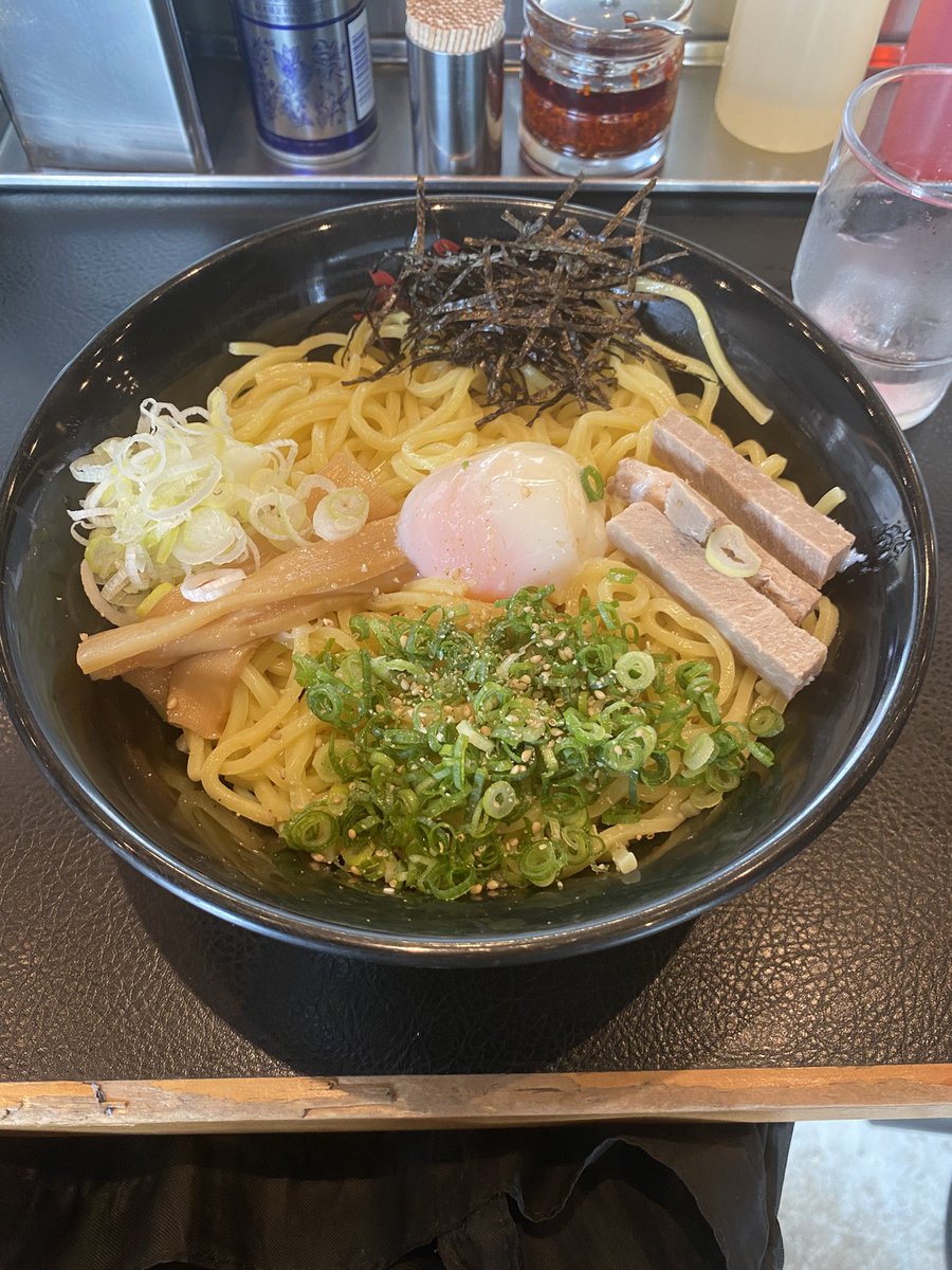 hama1722's tweet photo. #京都にはなぜ東京油組がないのか
4週連続給油でも飽き足らん https://t.co/yAlLdheR7f