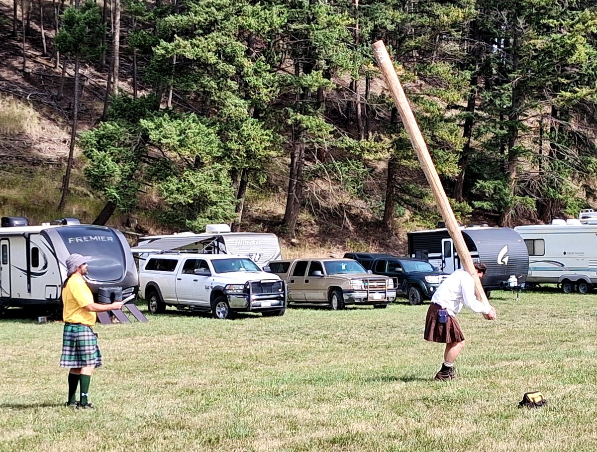 BigSkyActive's tweet photo. Big Sky AC members went to Kalispell to attend the Flathead Celtic Festival this month, joining hundreds of other Montanans to celebrate our European roots. We watched the displays of strength in the highland games, listened to folk music, and enjoyed learning about the clans. https://t.co/nfrZt3A6JL