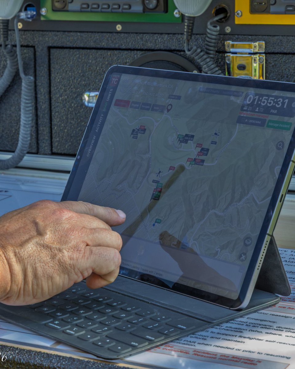 TabletCommand's tweet photo. A view from the command post.

Tablet Command in the field, helping keep the operational picture right at your fingertips. https://t.co/OPu0zGa0ob