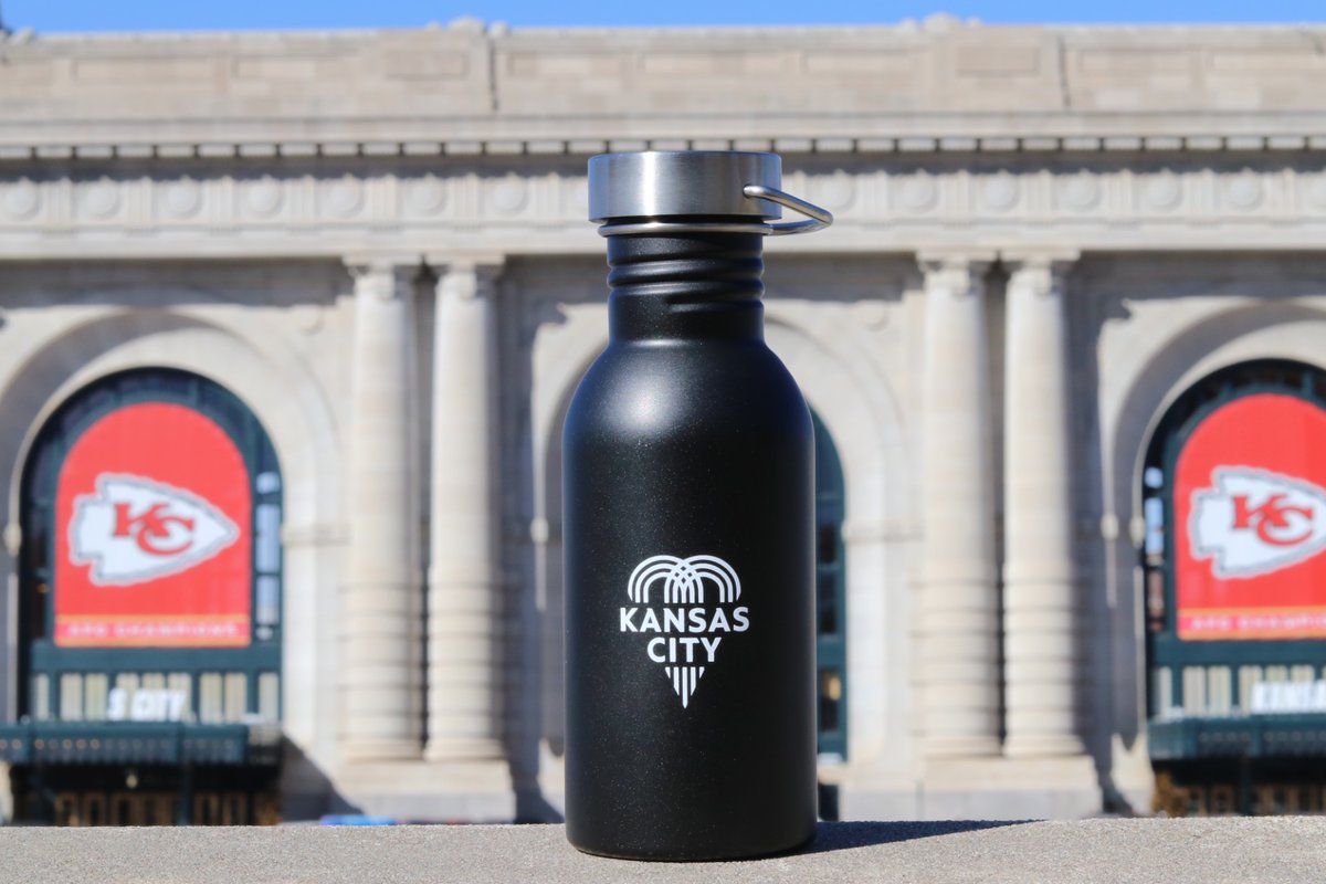 KCMOwater's tweet photo. Plans for game day:
We’re winning? Celebrate with some water.
We’re tied at half? Remain calm and drink water.
We're down by 3 points with :30 on the clock? You’re probably sweating, so cool down with water.
No matter what, we are proud of our Chiefs … and hydrated! #DrinkTap https://t.co/6ytHj5oypo