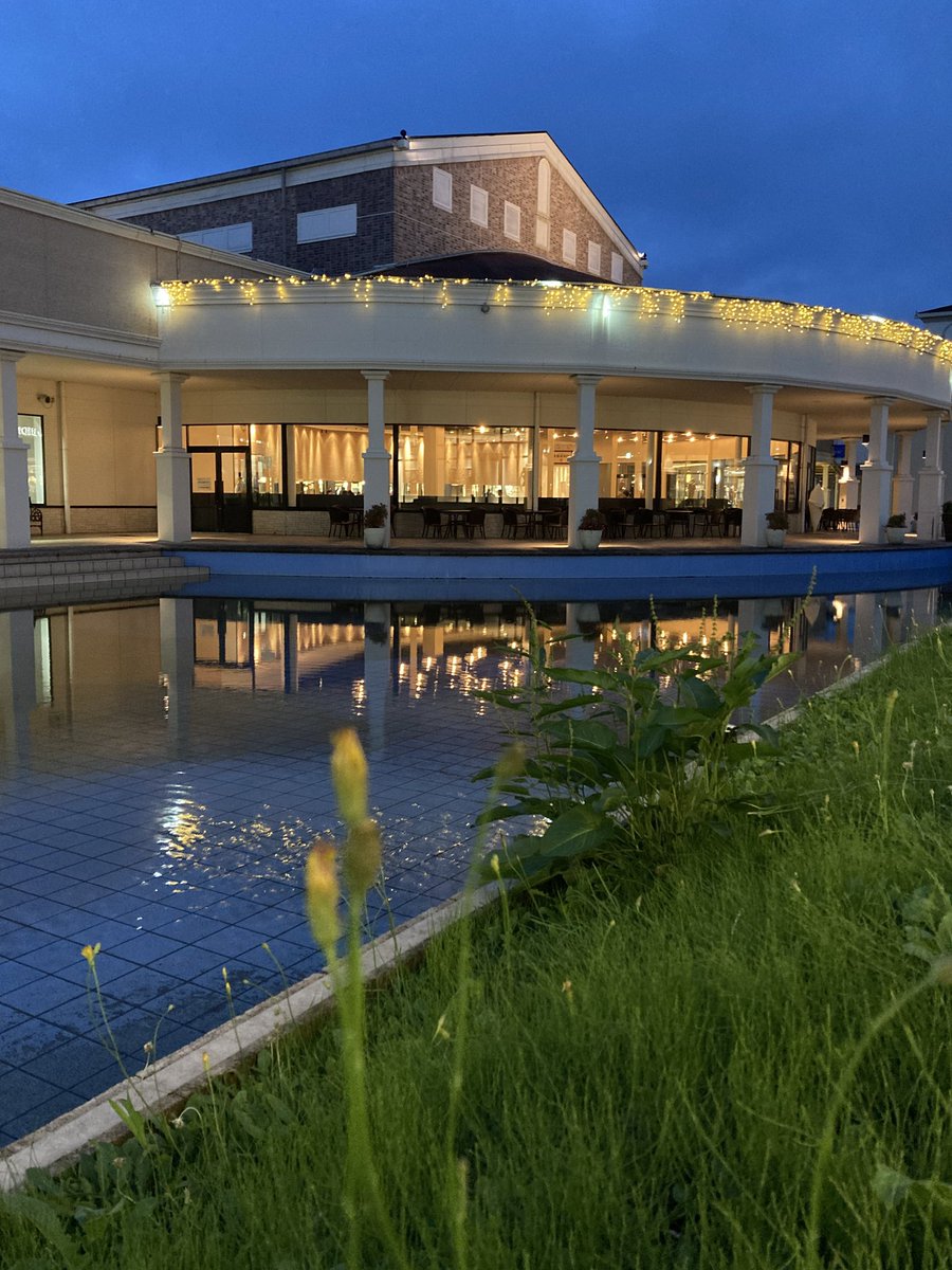 pipinoco's tweet photo. 那須塩原までふらっと行ってきた🐄
昨日はゆるっと昼過ぎに出て、アウトレットで買い物＆ご飯食べ、今日はずっと気になってた那須どうぶつ王国。動物との距離が近くて良い💓
晴れて良かった☀️けど暑かった🫠
#お出かけ https://t.co/1UVZo2x77y