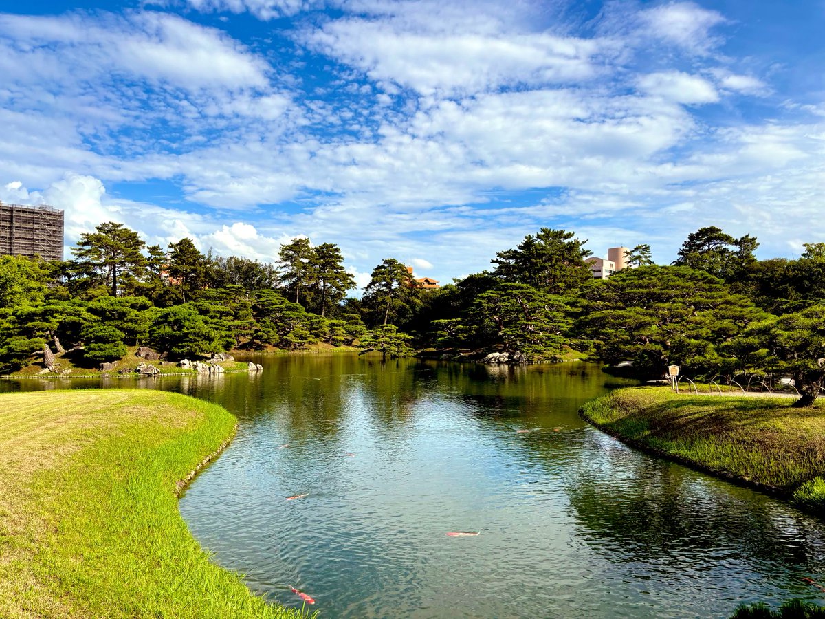 akapin_momy's tweet photo. 半分くらい晴れててよかった
京都とかと比べて人少ないからゆっくり見て回れる https://t.co/2EdD0Ld4kf