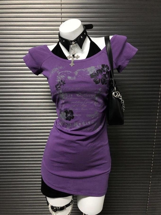 violettweets_'s tweet photo. first or second outfit? https://t.co/1JGbpi7OgI