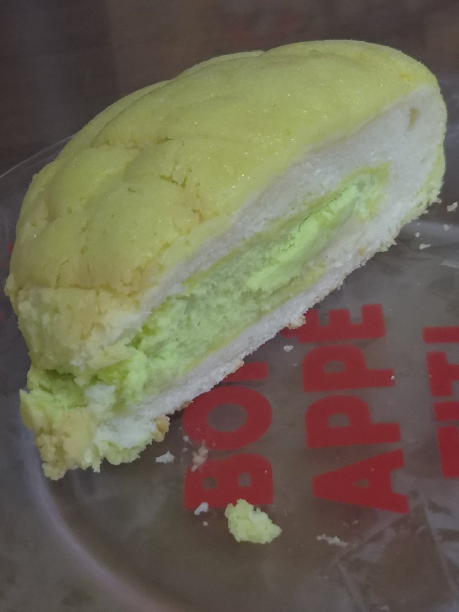 2022Meal's tweet photo. 260908 화

-귤
- 김치넣은 신라면+계란2개, 사과주스
- 남은 메론빵 반개
- 피칸타르트, 우유
- 흑임자 플랑 https://t.co/8TeLl0kYTf