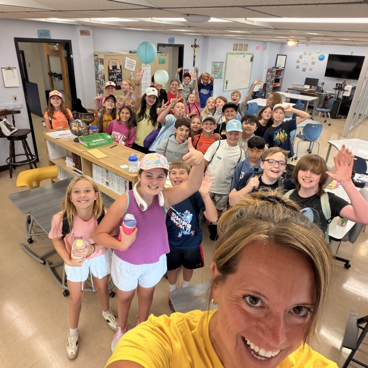 SFAPanthers's tweet photo. And we're off! 
Keep the 6th graders in your prayers this week as we head to Camp Lakewood for 3 days and 2 nights! Stay tuned for pictures of our adventures!!! ☺️ #sfapanthers #peaceout ✌️ https://t.co/N3xNPRgzJy