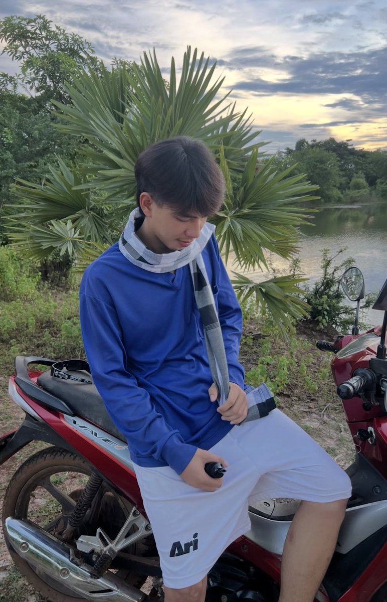 Chief_5054's tweet photo. ข้ามันลูกทุ่ง🧑🏽‍🌾🕸️🍃
#นักบอล #ไทยบ้านดำแดด #ทักได้ https://t.co/AeB3pPNYKF
